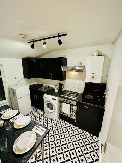Apartamento *Super Central 20Min To Big Ben* Londres Exterior foto