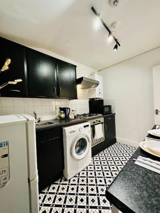 Apartamento *Super Central 20Min To Big Ben* Londres Exterior foto